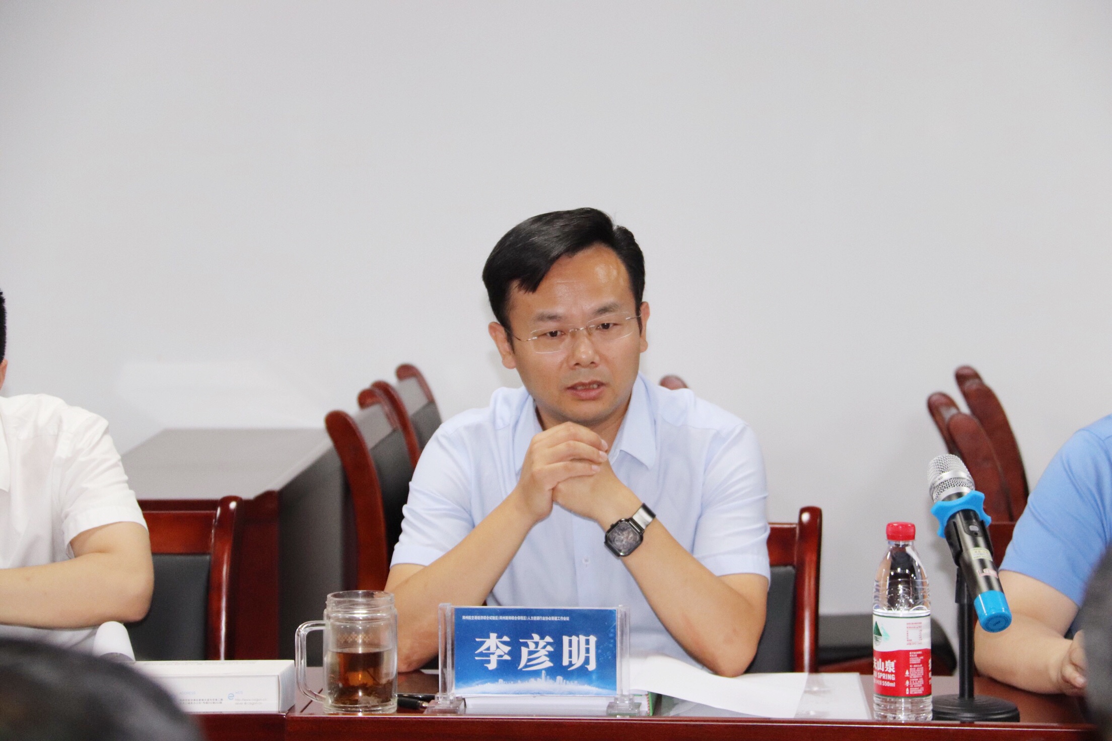 6fabb6b1-ecdb-4377-b9ba-ac670f1b6983.jpg